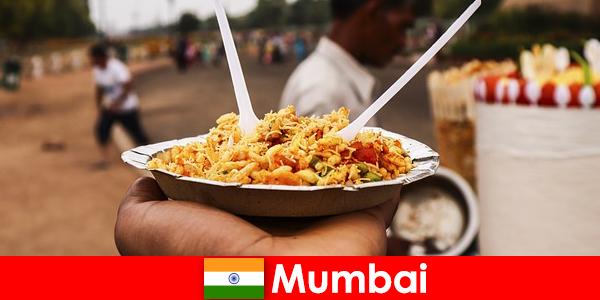 Mumbai is een plaats die bij toeristen bekend staat om zijn straatverkopers en eten