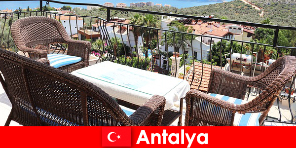 Gastvrijheid in Turkije wordt opnieuw bevestigd door toeristen in Antalya