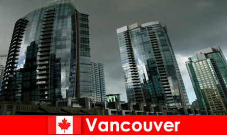 Voor vreemden is Vancouver in Canada altijd een bestemming voor imposante hoogbouw