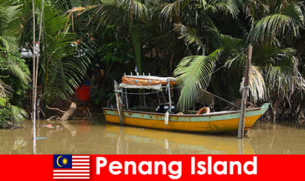 Langeafstandsreizen voor wandelaars door de jungle van Penang Island Maleisië