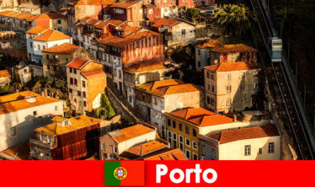 Weekendwandeling door het oude centrum van Porto Portugal