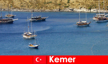 Avontuurlijke reis per boot in Kemer Turkije voor verliefde stelletjes en gezinnen