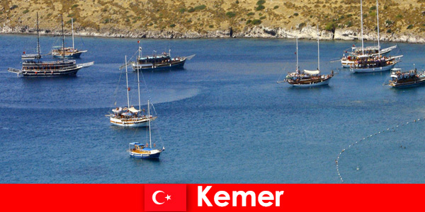Avontuurlijke reis per boot in Kemer Turkije voor verliefde stelletjes en gezinnen