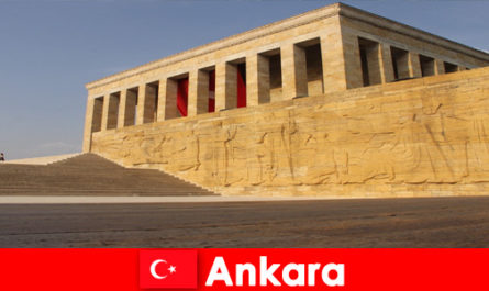 Een uitstapje voor buitenlandse gasten door de eeuwenoude geschiedenis van Ankara, Turkije