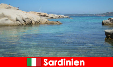 Sardinië Italië biedt buitenlanders zee, zand en pure zon