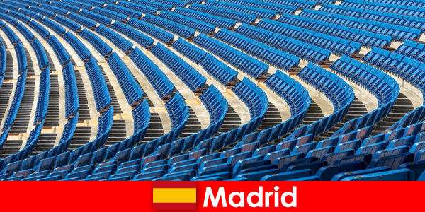 Ervaar een kosmopolitische stad met voetbalgeschiedenis in Madrid, Spanje van dichtbij