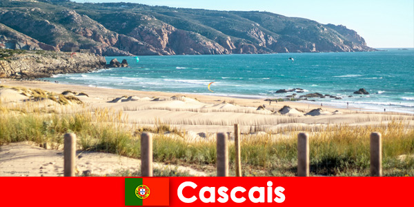 Prachtige motieven in Cascais Portugal nodigen u uit om foto's te maken en te dromen