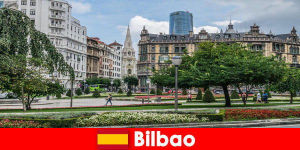 Goedkope accommodatie en gratis tips voor goedkoop eten in Bilbao, Spanje voor schoolreisjes