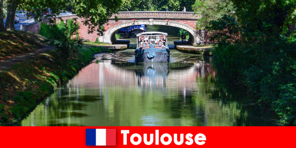 Een boottocht door het prachtige Toulouse Frankrijk