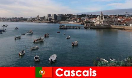 Cascais Portugal heeft traditionele restaurants en prachtige hotels