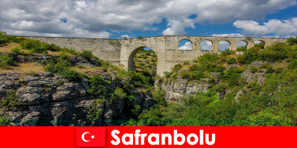 Cultureel toerisme in Safranbolu Turkije is altijd een belevenis voor nieuwsgierige vakantiegangers