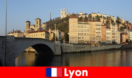 Ontdek populaire plekken en klassieke gerechten in Lyon, Frankrijk